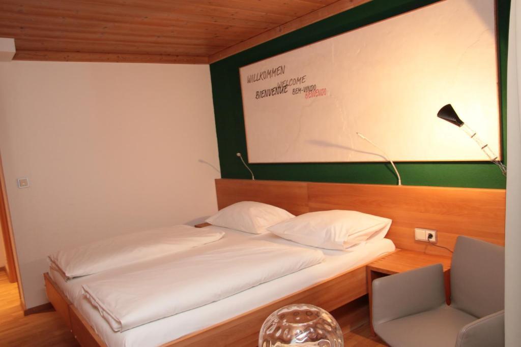 Landhotel Groenenbach Bad Grönenbach Rom bilde